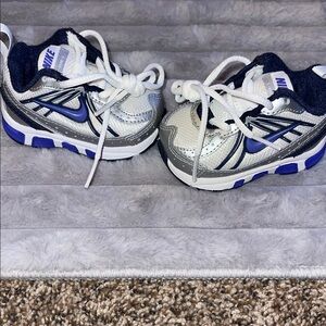 Nike Kids' Silver and Blue Sneakers